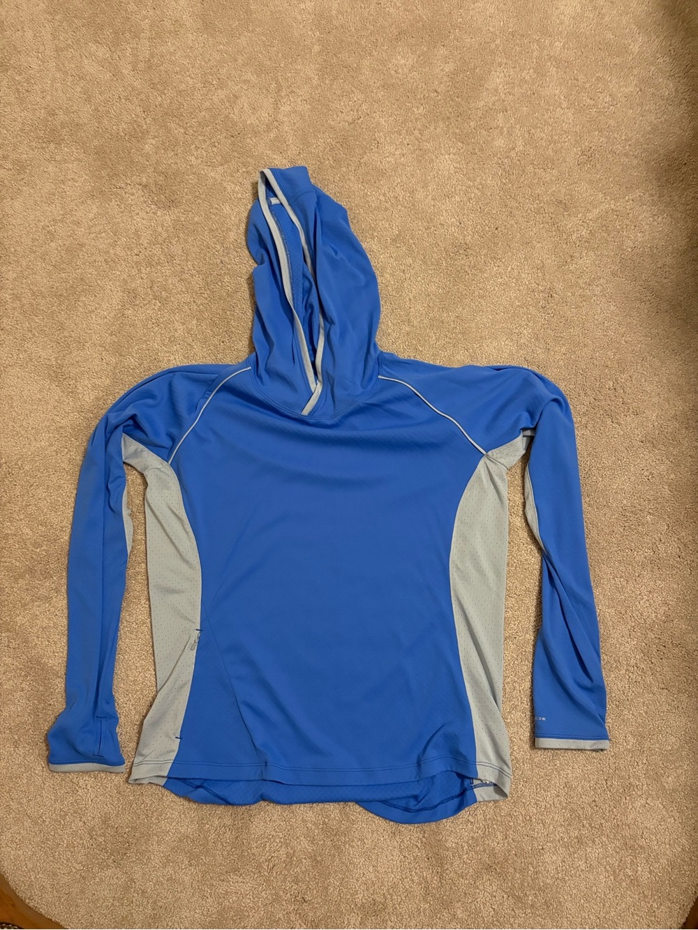Columbia women’s Royal Blue Hooded Omni freeze long sleeve with Light Gray Panel